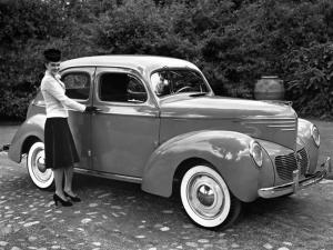 Willys Deluxe Sedan 1940 года